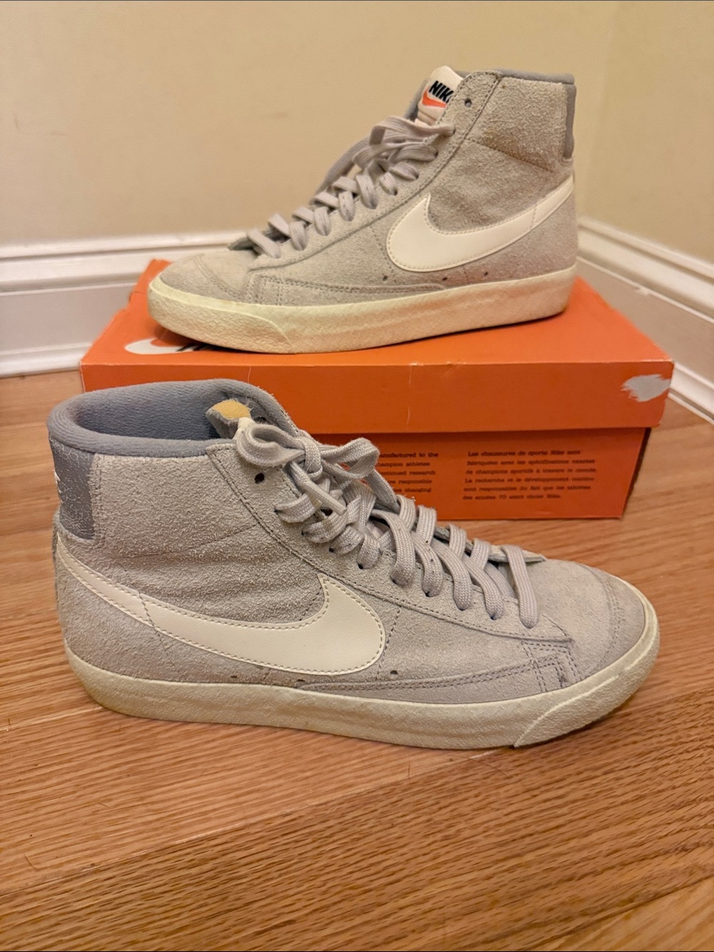 Nike Blazer Mid Vintage Suede Sneakers - Light Gray & White